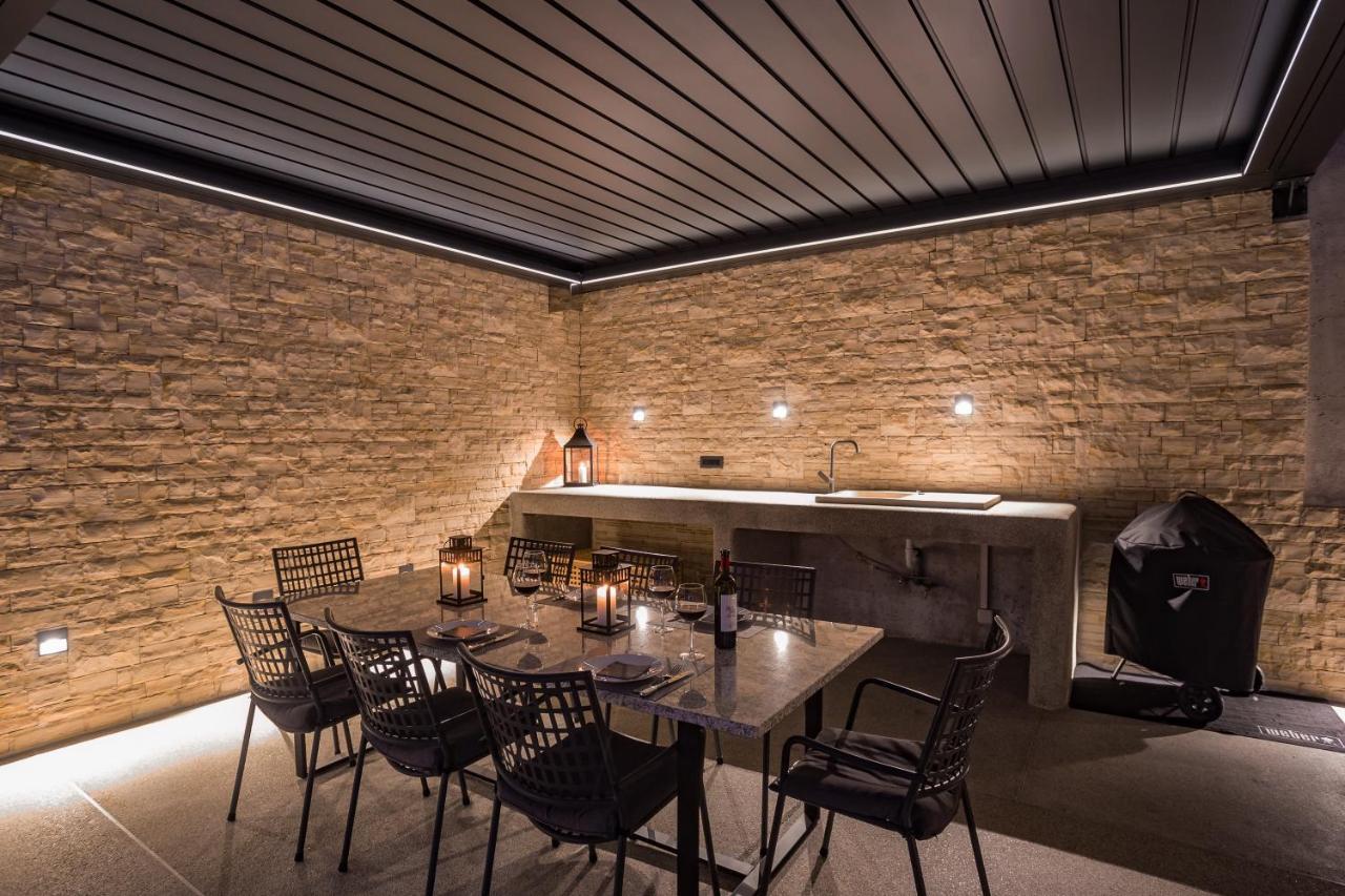 Villa Dispet With Heated Pool, Jacuzzi, Sauna And Cinema Čelina Exterior foto